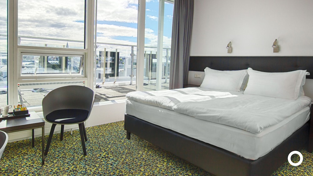 EXECUTIVE, DOUBLE BED