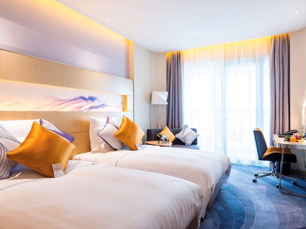 Superior, Twin Beds