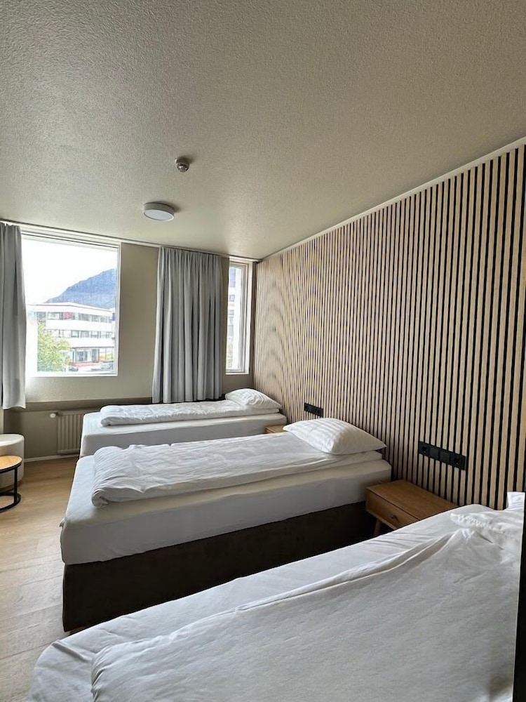 Hotel Isafjordur 12/45