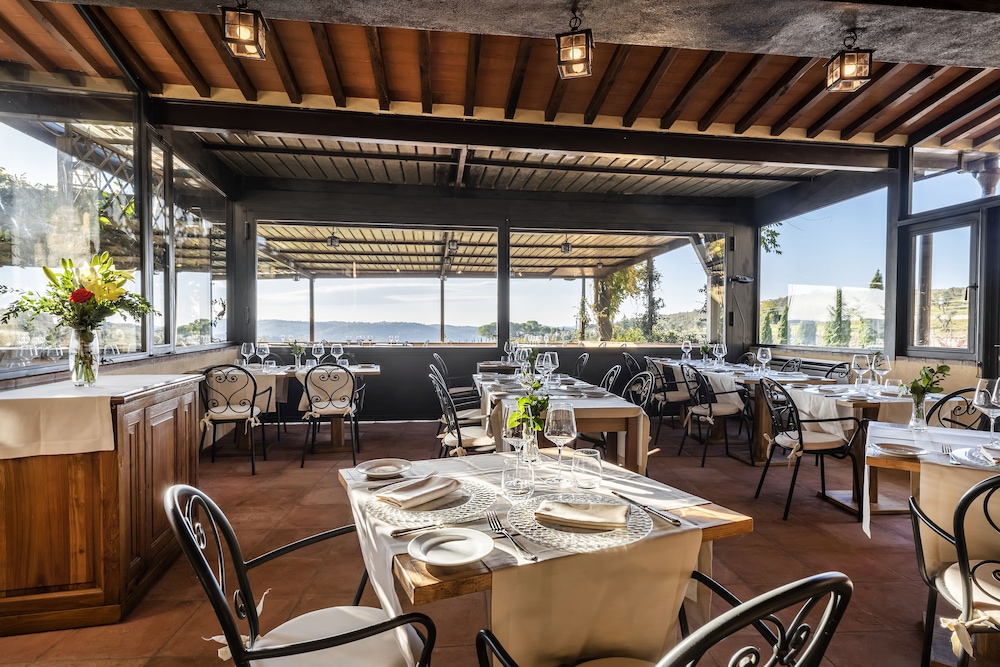 Relais Vignale 63/77