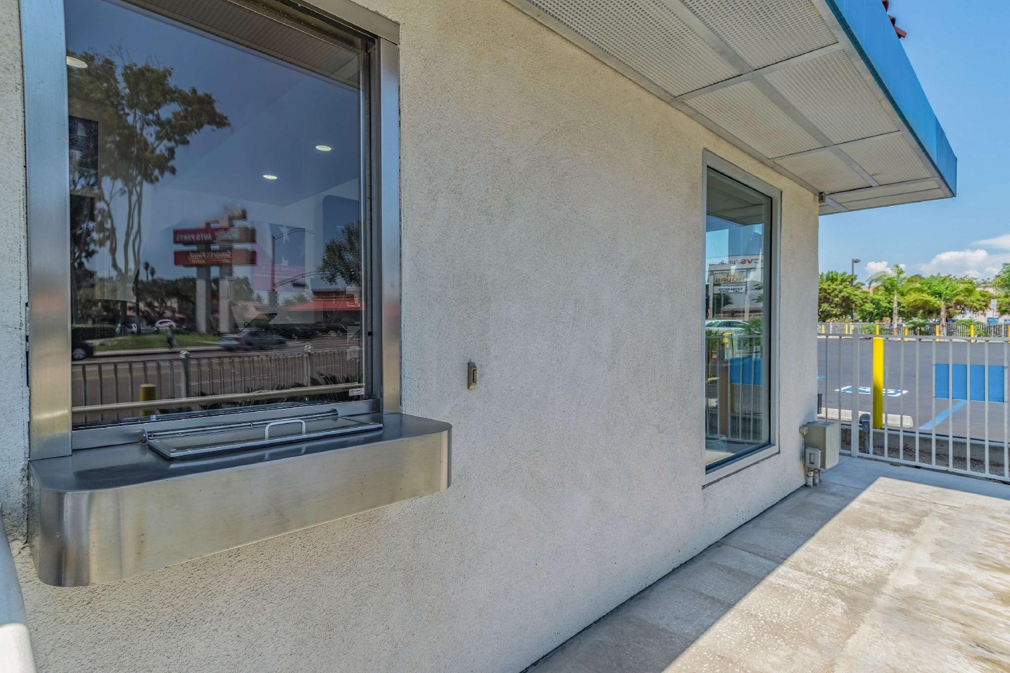 Motel6 National City, CA 8/24