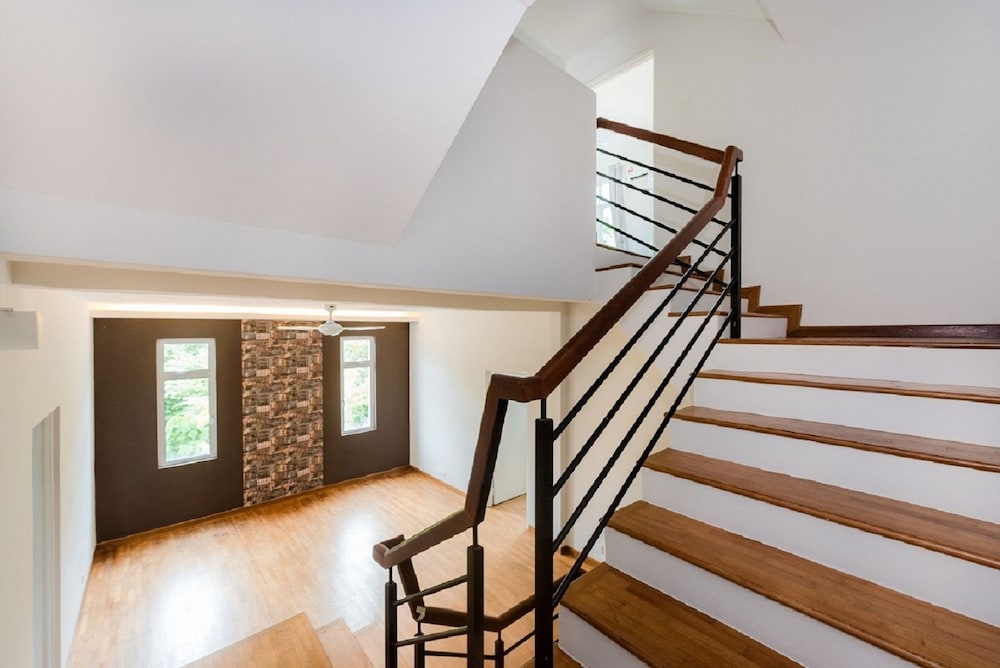 New Corner Shamrock Beach Villas Seaview 35/58