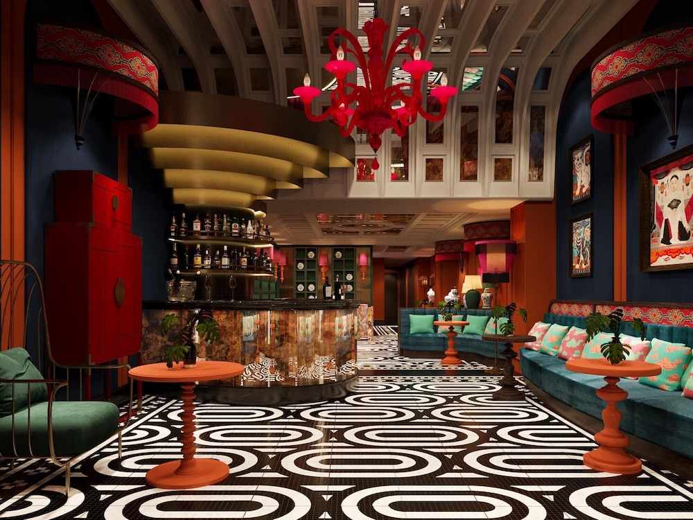 L Hotel du Lac Hanoi 42/49