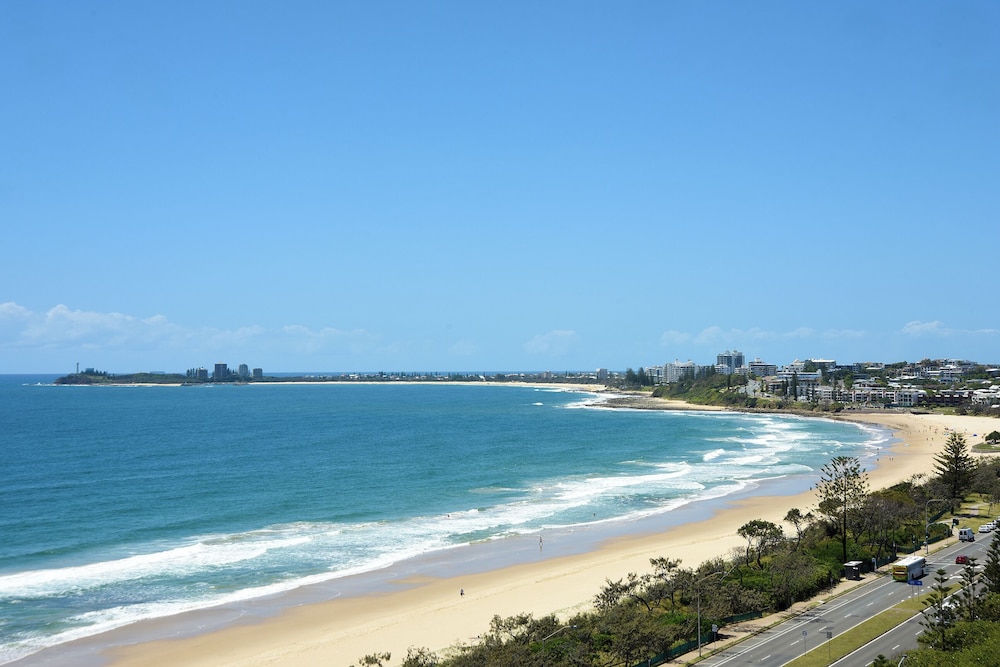 Beachfront Towers 73/80
