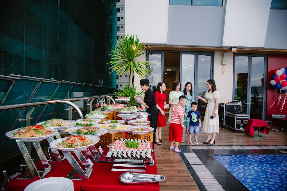 Serene Beach Hotel Danang 56/69