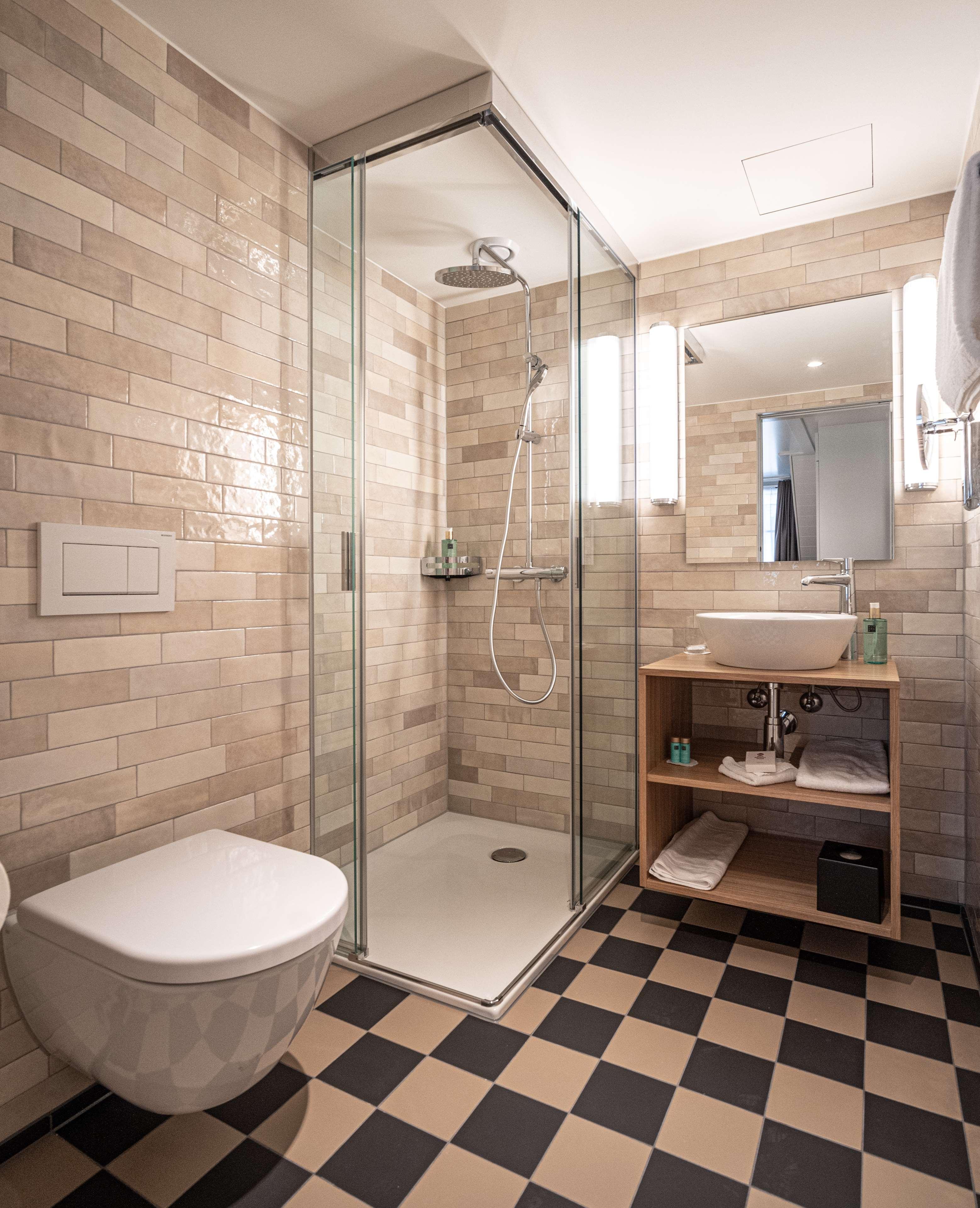 Boutique, Double Bed, Annex، Best Western Plus Hotel Bern 3/3