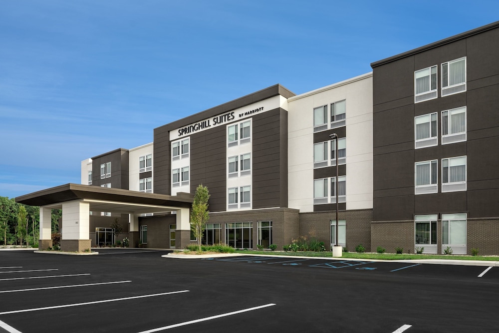 SpringHill Suites Kalamazoo Portage 15/18