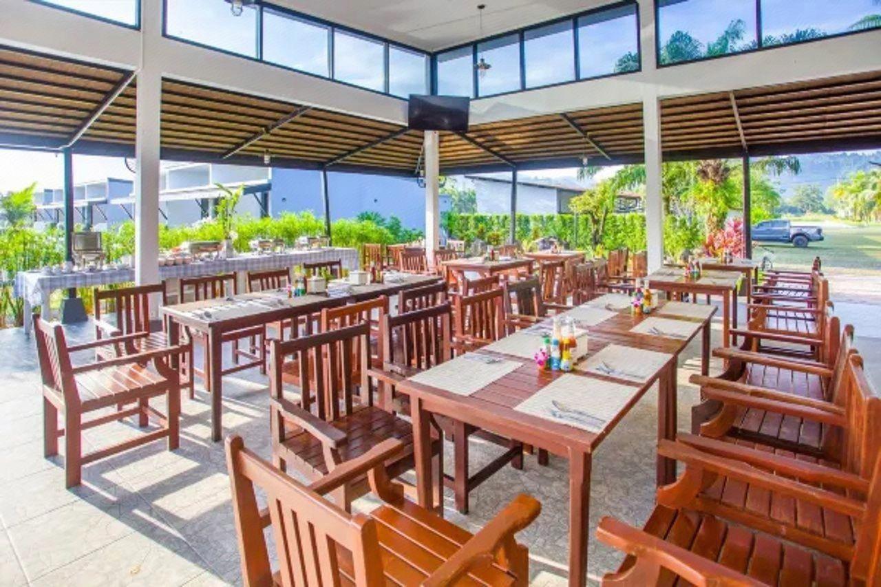 The La Valle’e Resort 24/36