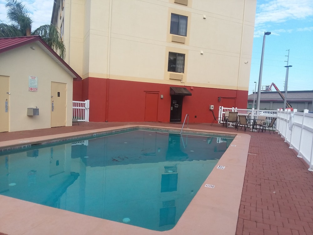 Wingate by Wyndham Leesburg Florida 5/35