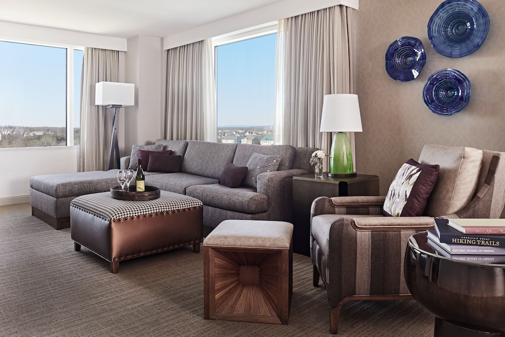 Lansdowne Resort And Spa 45/73