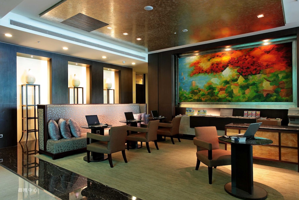 Taipung Suites 56/62