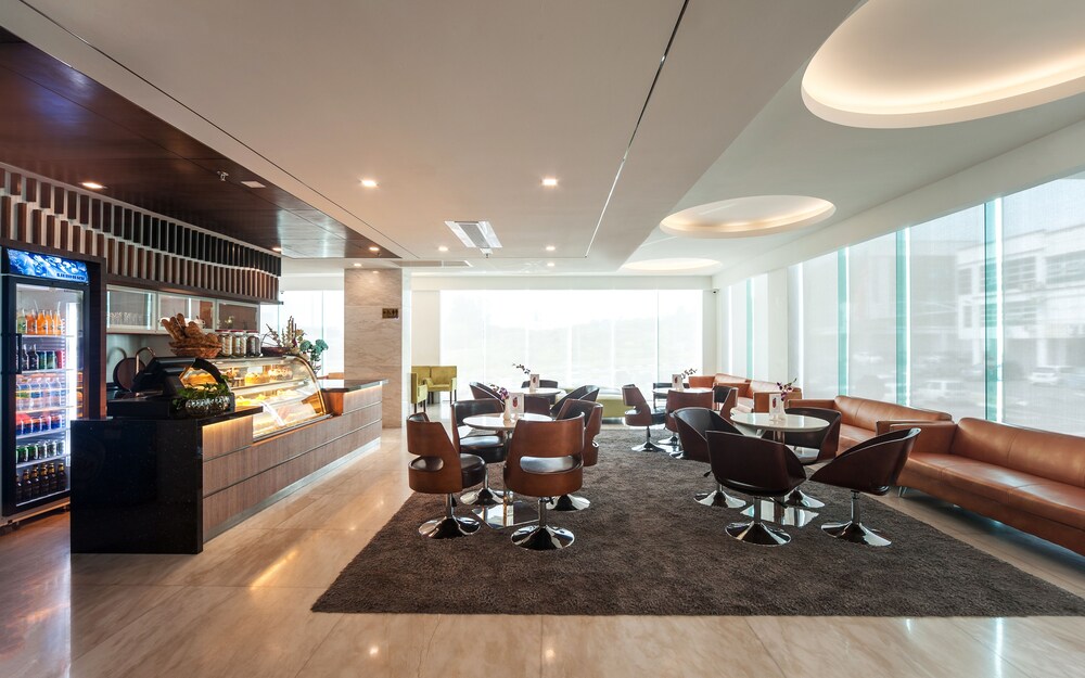 Promenade Hotel Bintulu 36/40