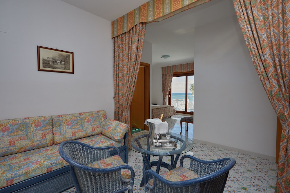 Club Residence la Castellana 36/50