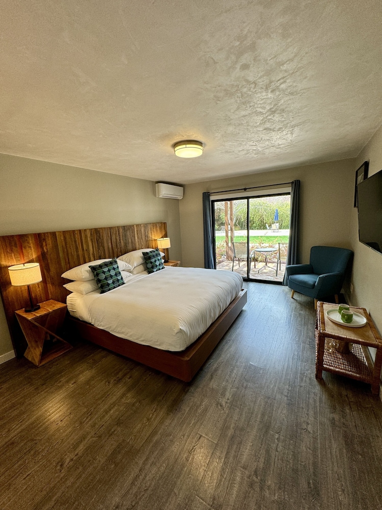 Hidden Valley Inn 21/57