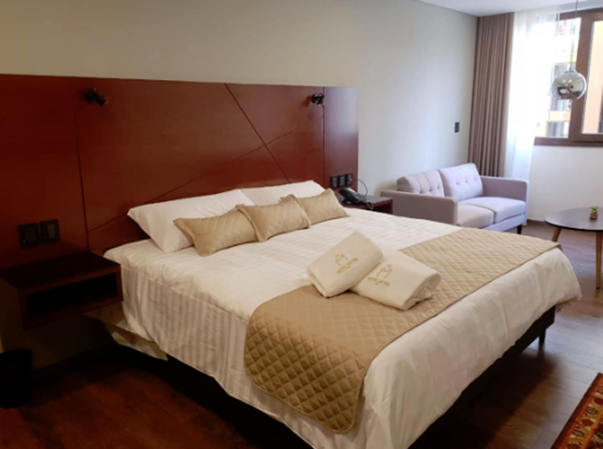 Superior, Executive, Single Bed
