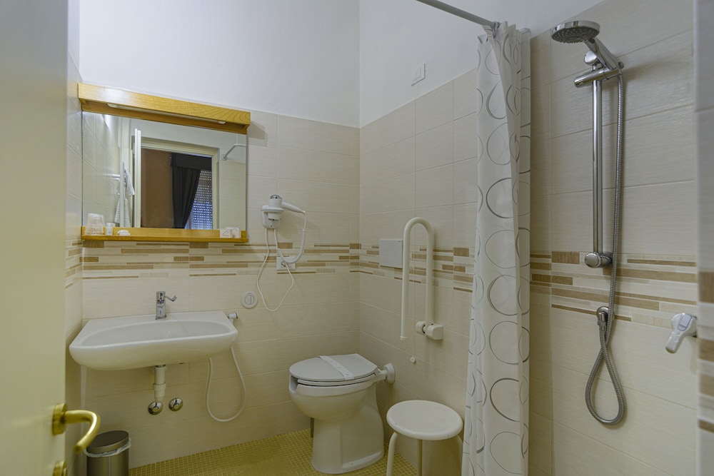 Hotel La Pace 29/37