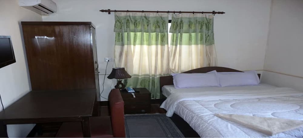 Peace Guest House 11/34
