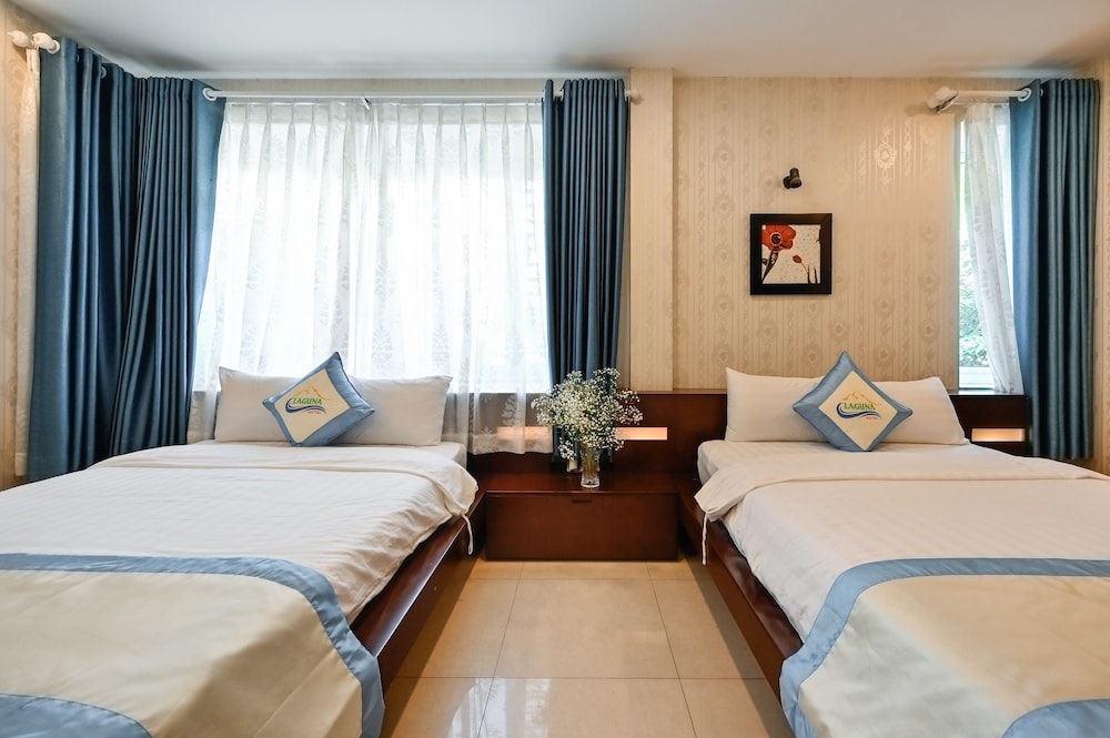 Laguna Hotel 14/41