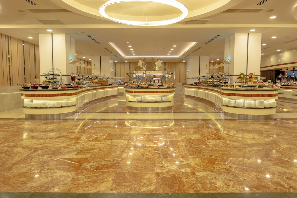 Aydinbey Kings Palace Spa and Resort Hotel 10/64