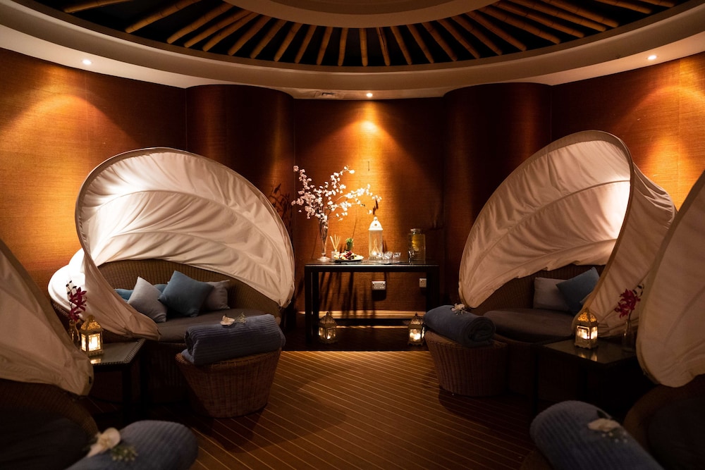Radisson Blu Hotel and Spa Sligo 35/70