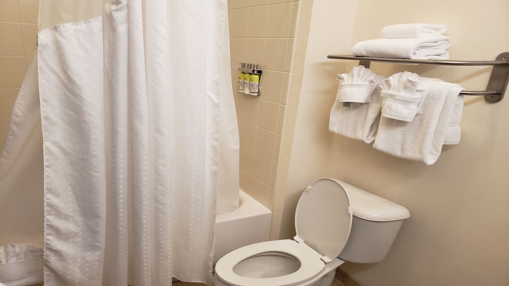 Holiday Inn Express Hotel And Suites Cambridge 19/45