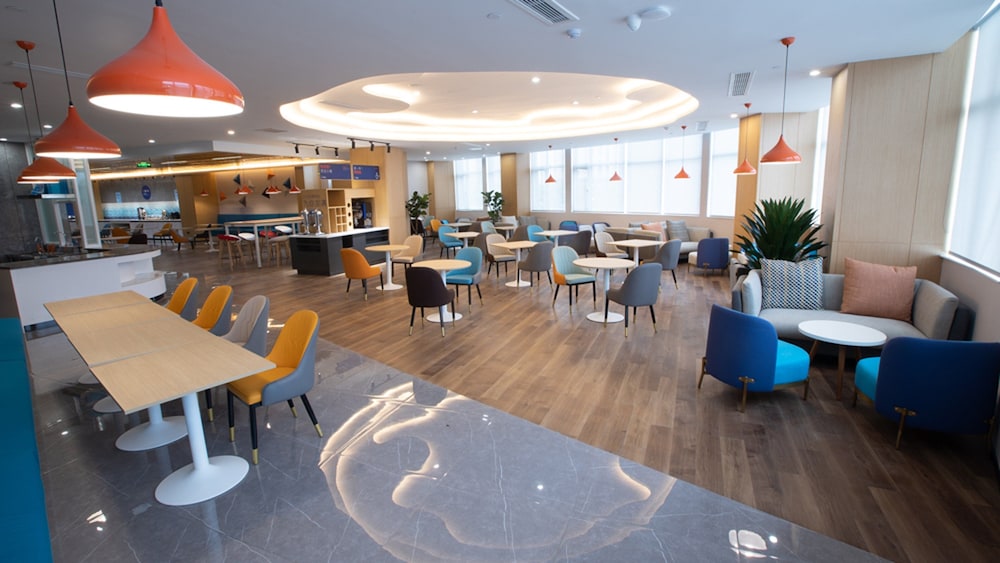 Holiday Inn Express Linyi West 54/82