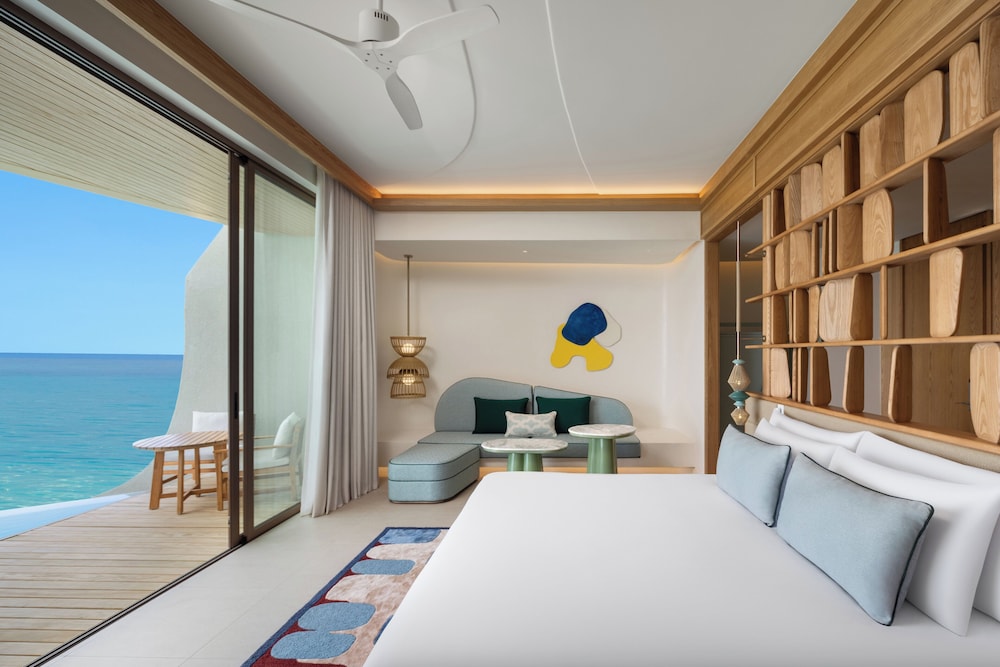 1 Bedroom, Overwater, Villa, King Bed, Jetted Tub