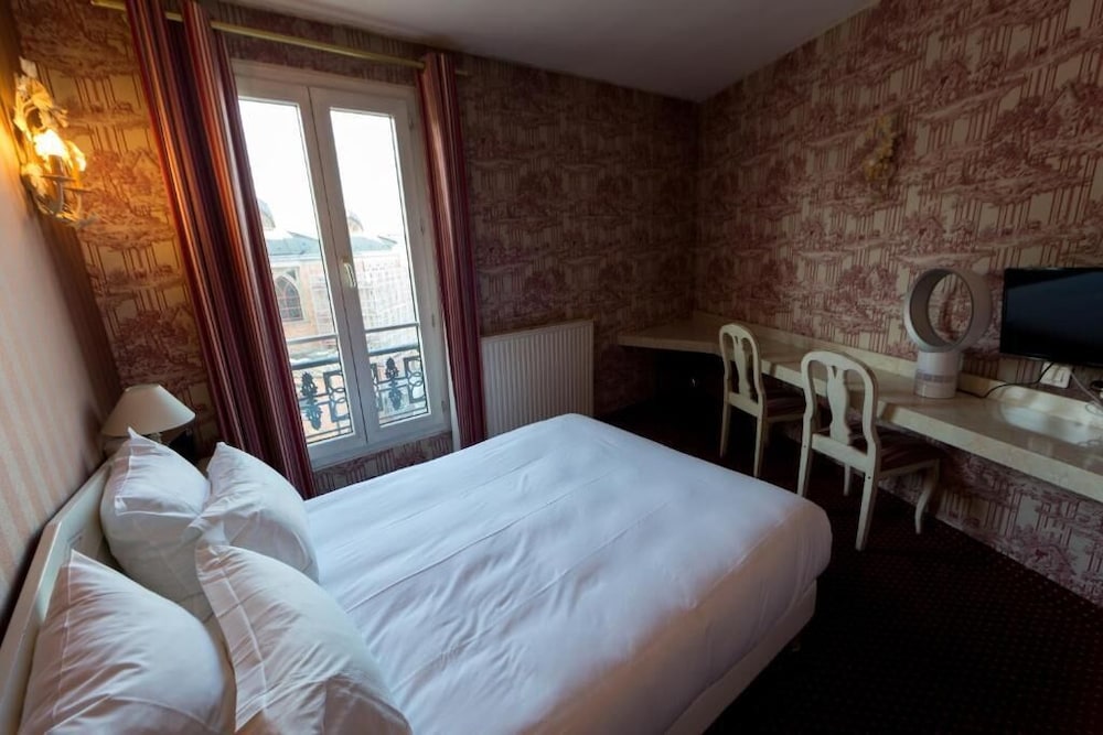Hotel Regyn S Montmartre 23/58