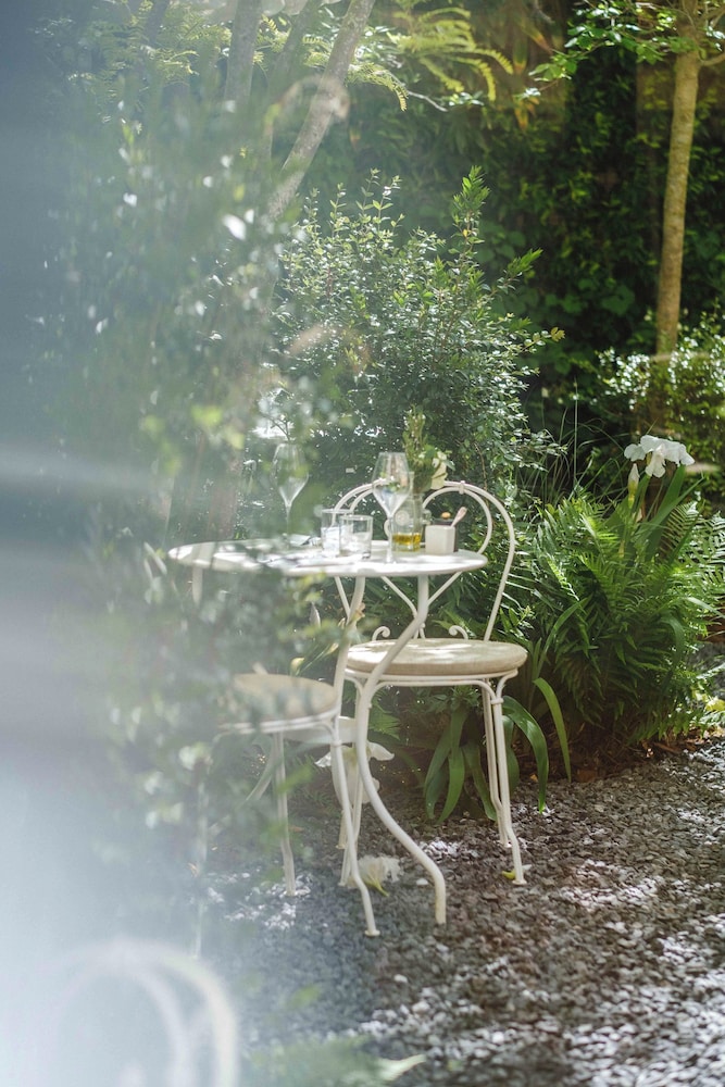 Le Jardin de Neuilly 37/48