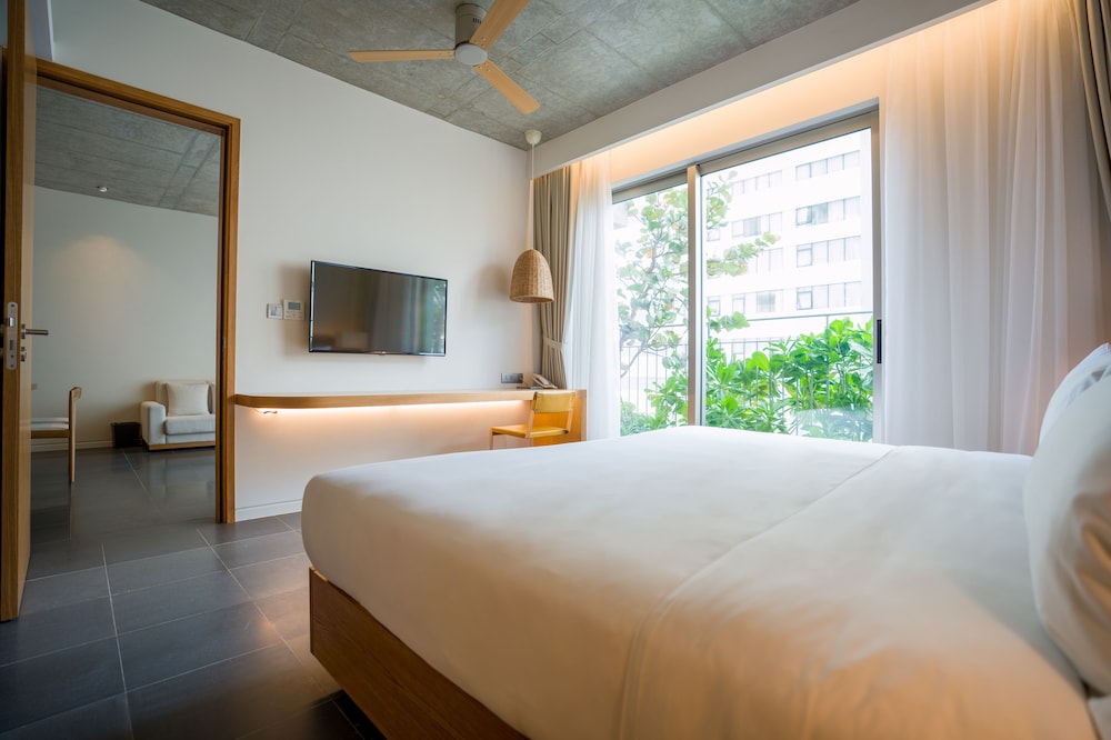 Chicland Da Nang Beach Hotel 29/72