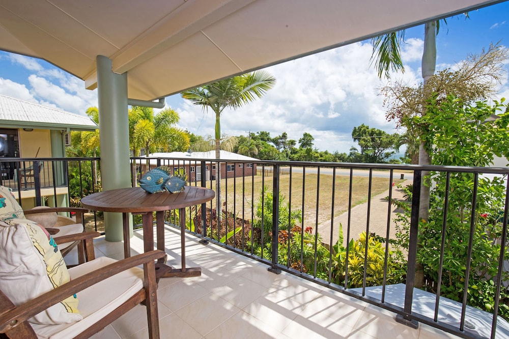 MISSION REEF RESORT 9/61