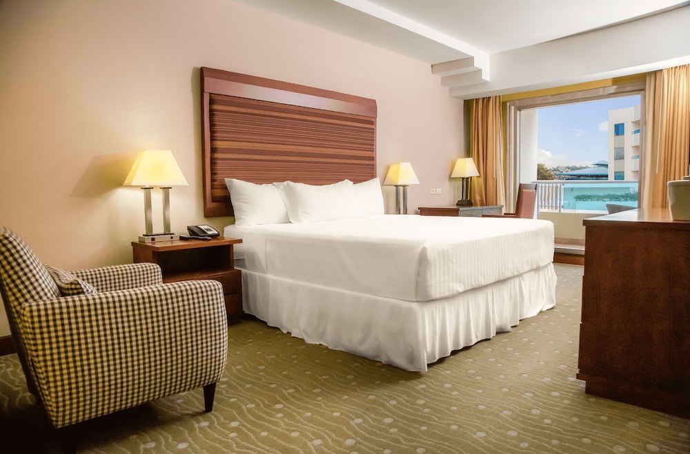 Plaza Juan Carlos Hotel 19/63