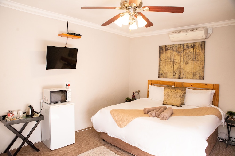 Danlee Overnight Accomodation 10/50