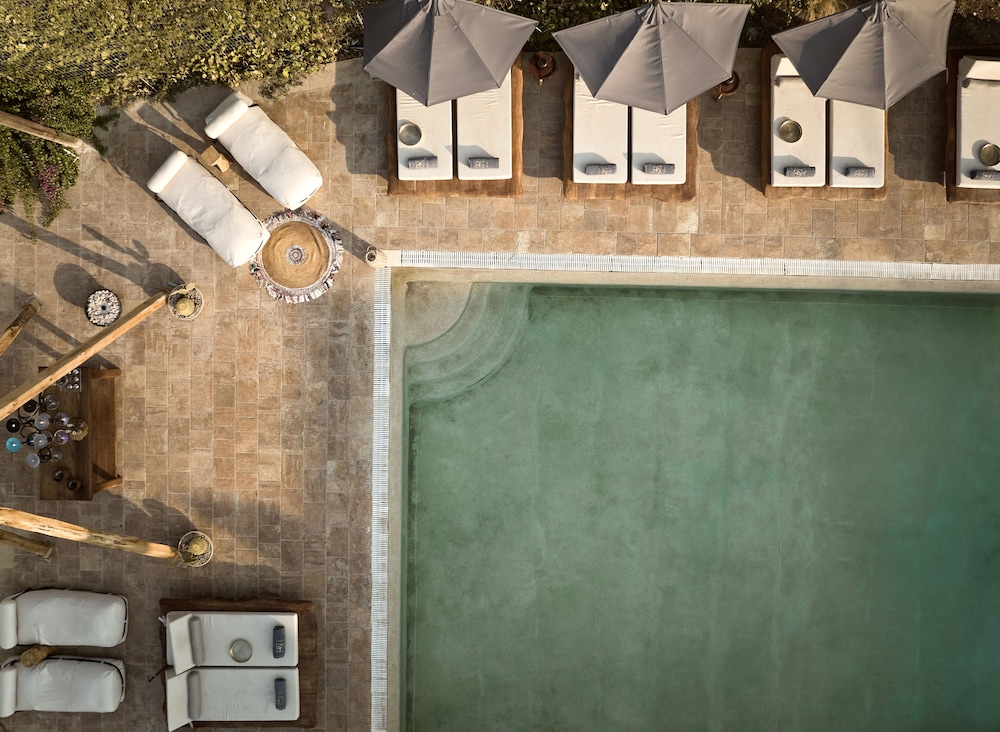 Gardelli Resort 58/65