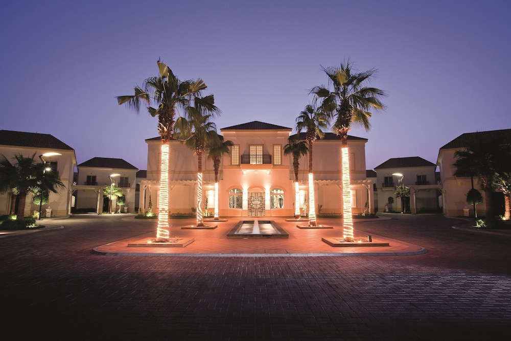 منتجع موڤنبيك شاطئ الخُبر(Movenpick Beach Resort Al Khobar) 6/71