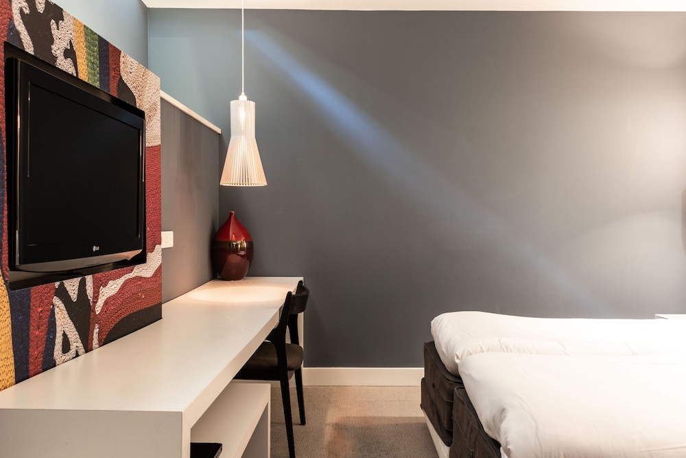 Hotel JL No76 50/64
