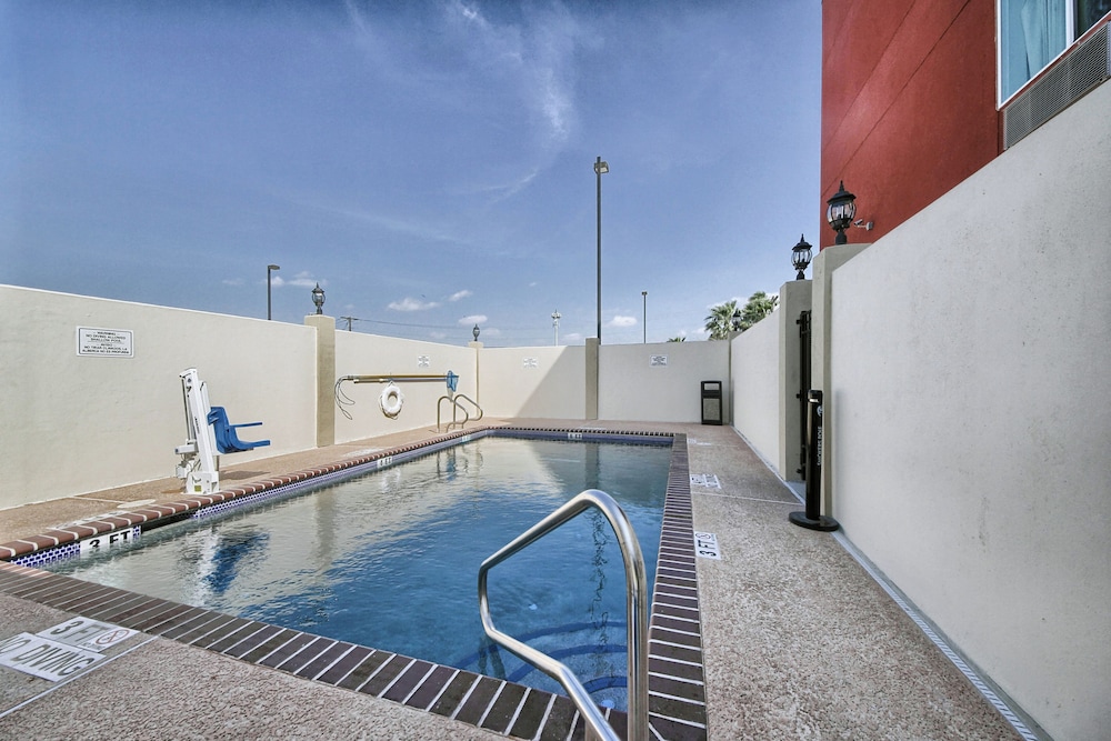 Motel6 Weslaco, TX 36/58