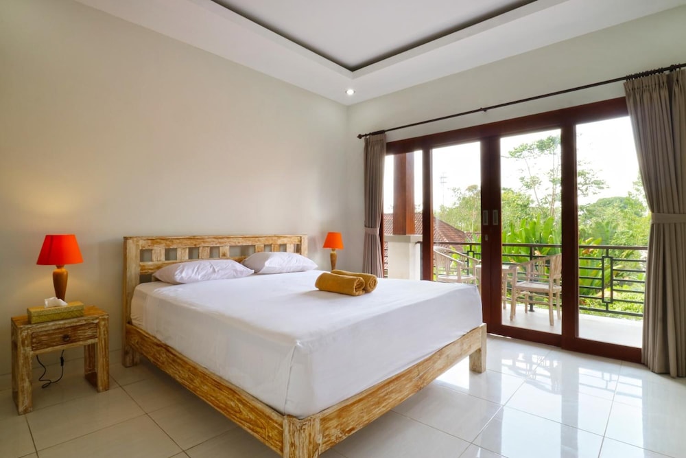 Avisara Villa and Guest House 19/50