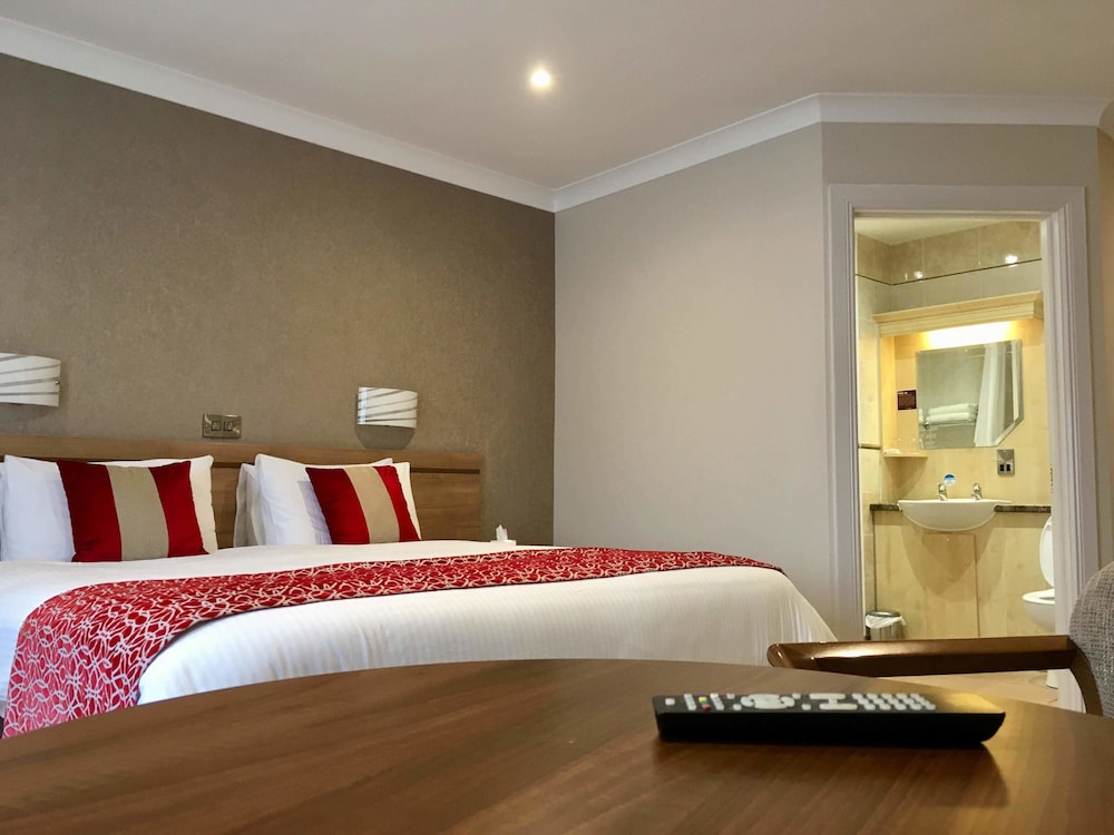 The Lodge Hotel 14/49