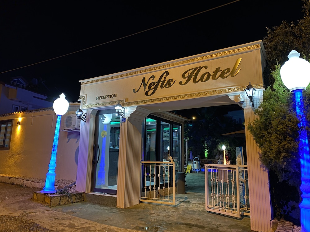 Nefis Hotel 2/60