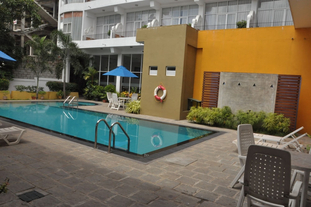 Ceylan Lodge 69/69