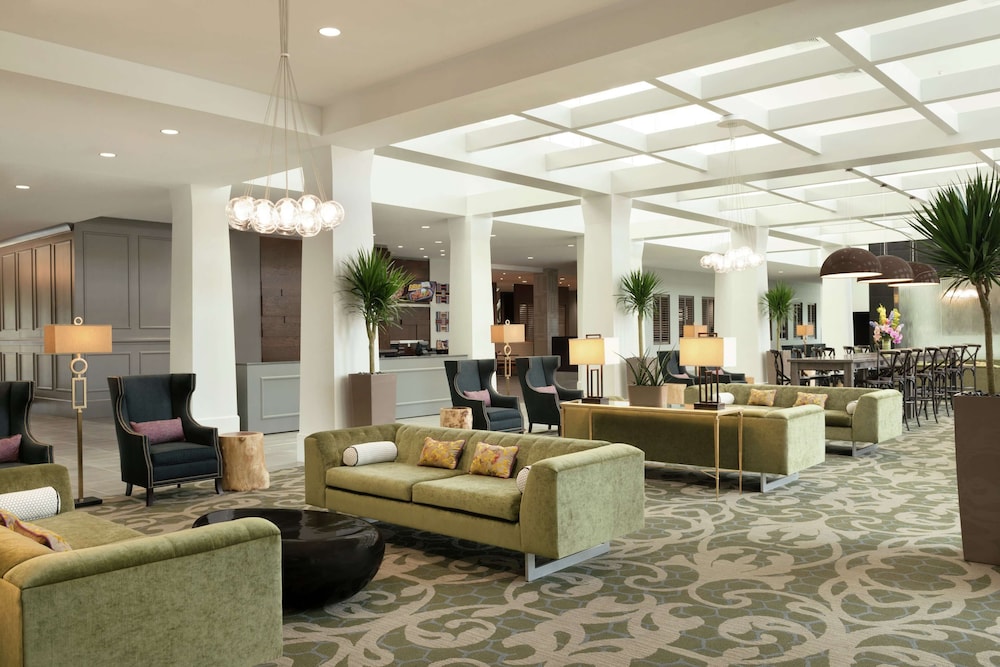 Embassy Suites by Hilton Charlotte Ayrsley 37/53