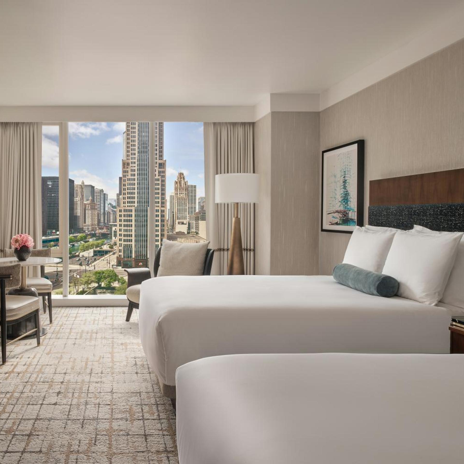 Room, Queen Bed, Shared Bathroom