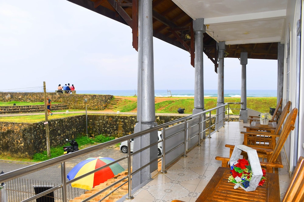 Rampart View Guest House 21/48