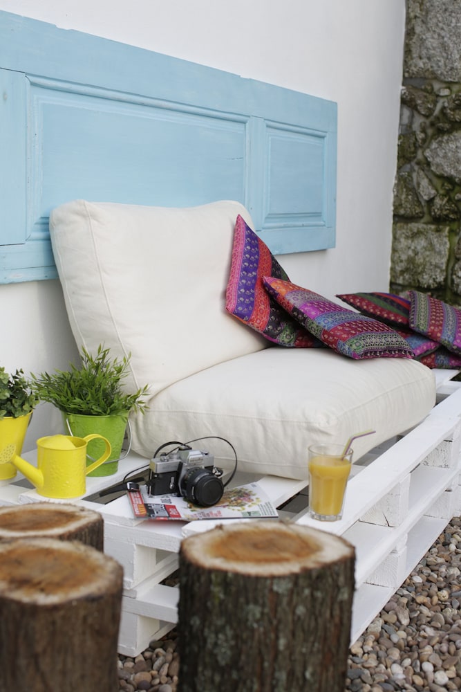 SOLAR EGAS MONIZ CHARMING HOUSE AND LOCAL EXPERIENCE 25/50