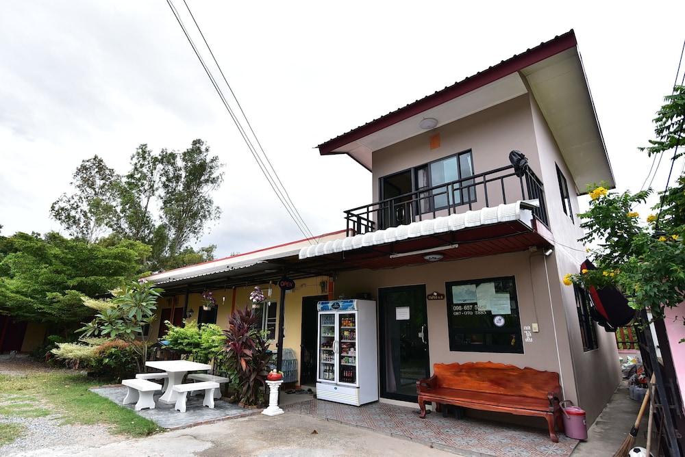Tippawan Resort photo2