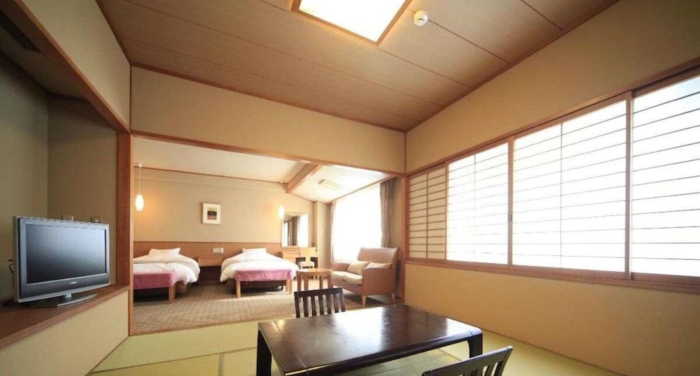 Zao Kokusai Hotel 33/58