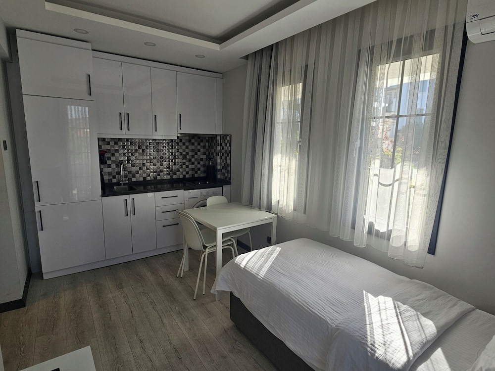 شقة عائلية بسرير كوين وسرير فردي، Cicek Apart Hotel 8/10