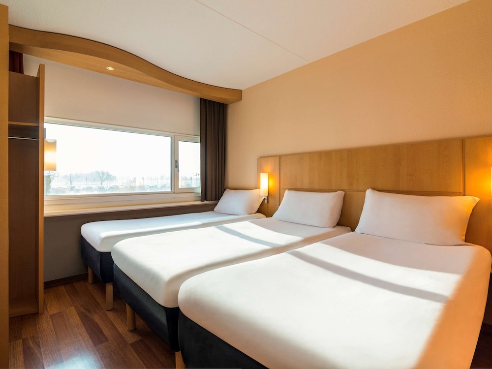 ibis Schiphol Amsterdam Airport 13/68