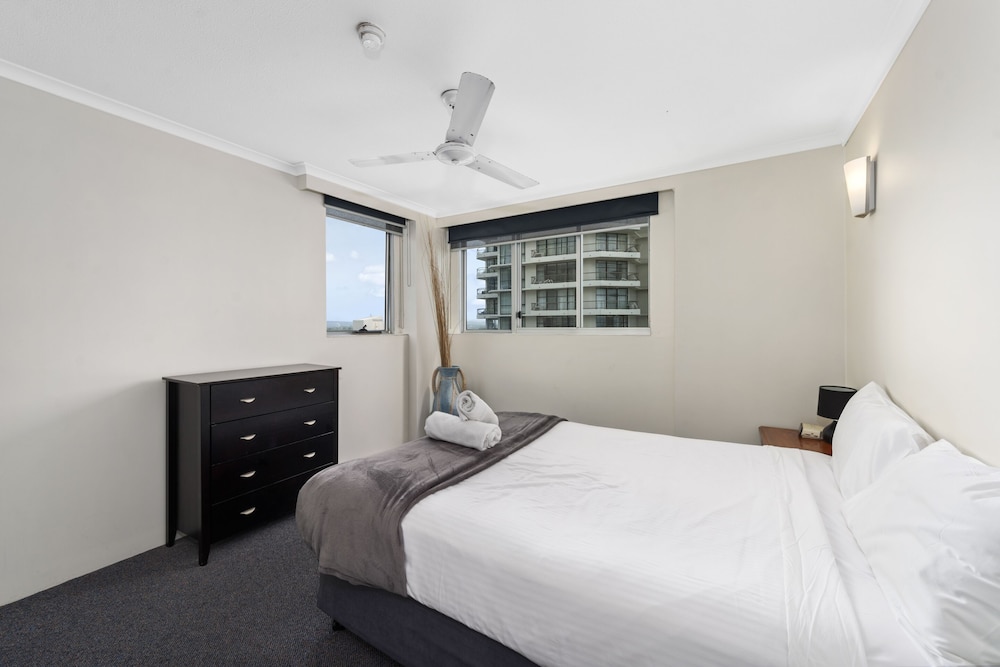Sandpiper Apartments 15/71